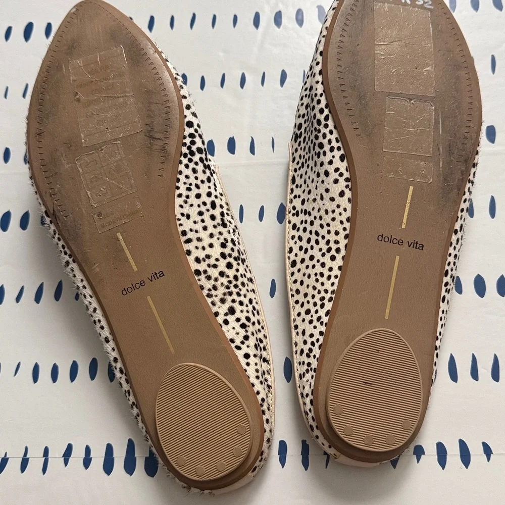 Dolce Vita Calf Hair Brie Mule in Tiny Leopard - Picture 2 of 2